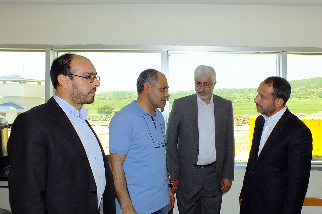 Bingöl bağımsız adayı Şahin, seçim çalışmalarına devam ediyor Bingöl bağımsız adayı Şahin, seçim çalışmalarına devam ediyor